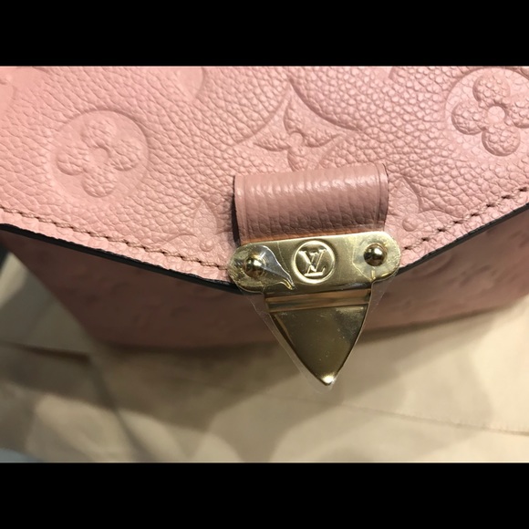 ❌Sold❌ BNIB LV Pochette Metis in Rose Poudre RARE - Picture 6 of 8
